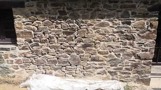 piquetage mur sud