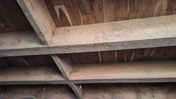 plancher bas solives cave