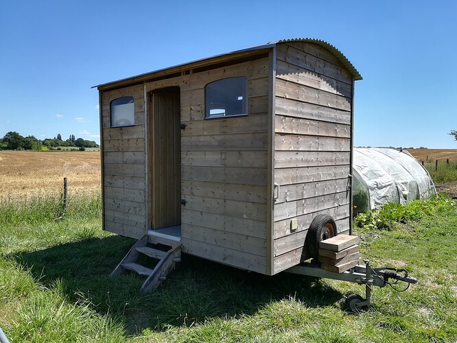 Noémie STROUKSablonceaux - Toilettes_sèches