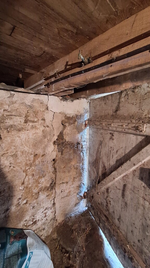 Isolation plancher bas (cave humide avec 30 cm d’hauteur d’espace — free download